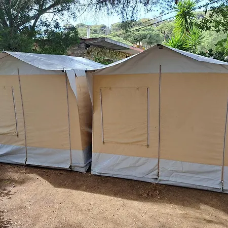 אתר קמפינג Elba Travels קאפוליברי
