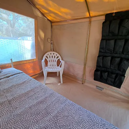 Elba Travels Campsite