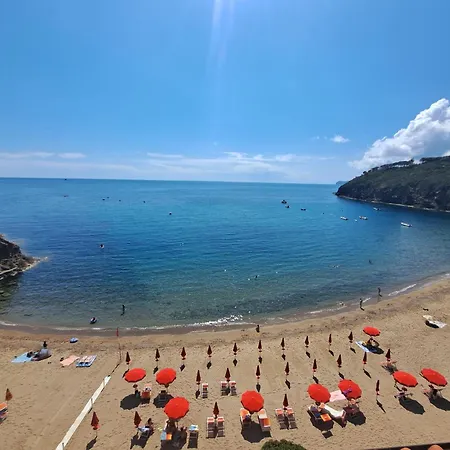 Elba Travels - Morcone