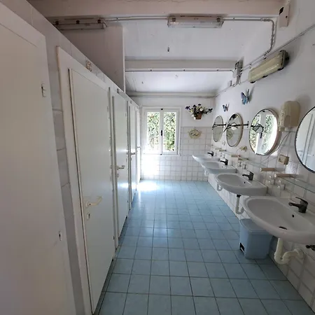 אתר קמפינג Elba Travels