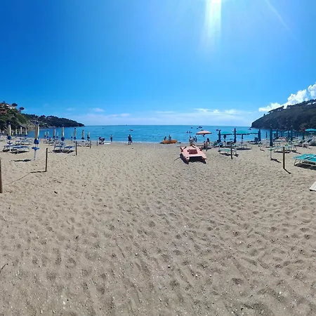 Elba Travels אתר קמפינג קאפוליברי